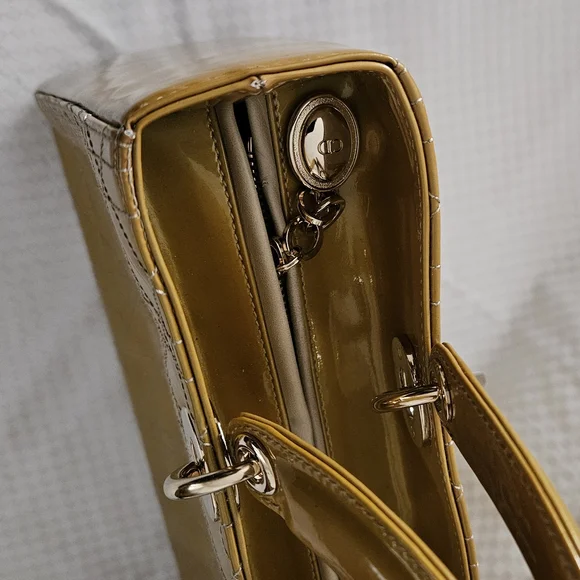 Christian Dior Cannage Lady Dior Gold Enamel Luxury Hand Bag (LIMITED EDITION) - Picture 11 of 16